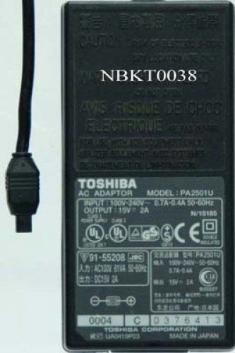 Toshiba PA2501U 15v 2.0a DC Power Adapter